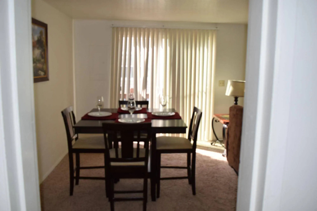 Mactavish Court Townhomes