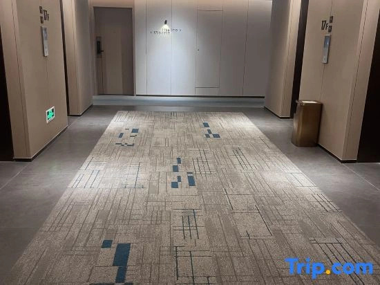 Guanggu International Apartment
