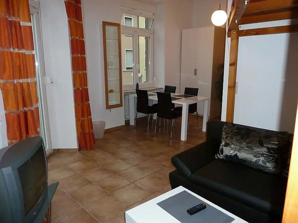 Apartment Molea