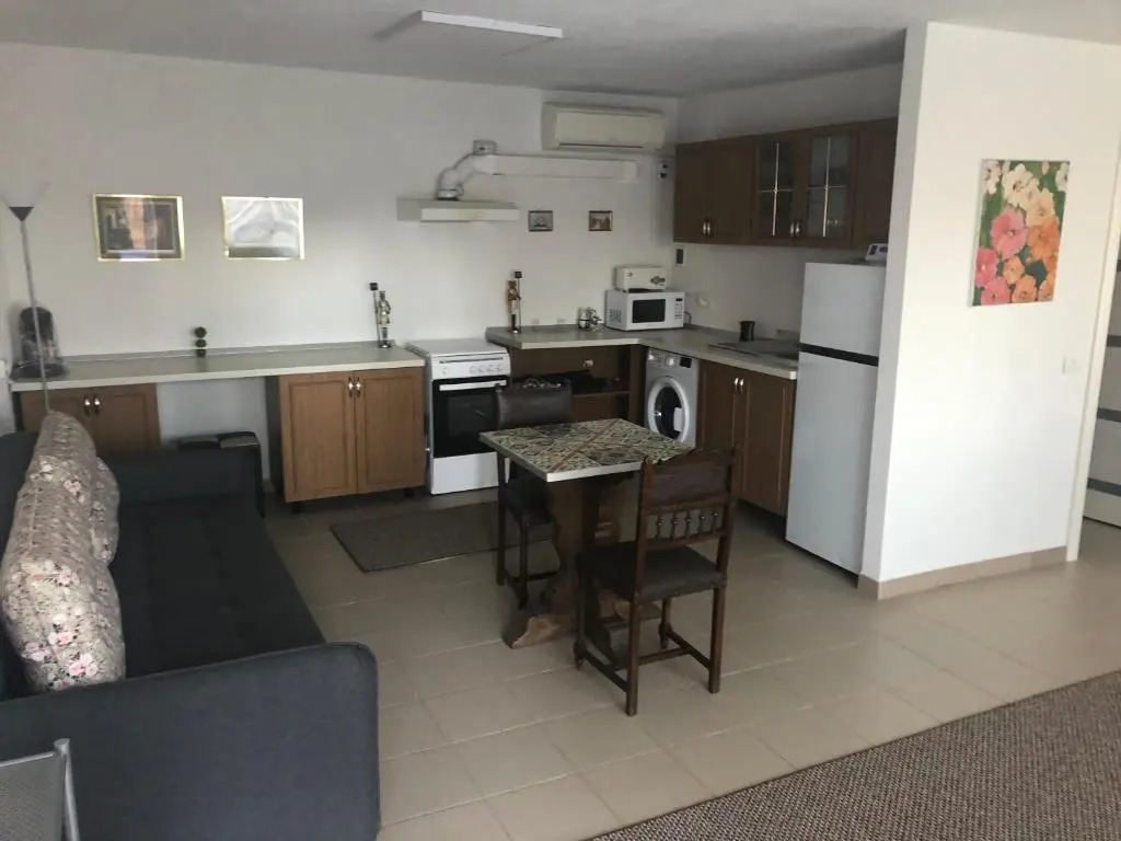 R31 Residence - Victor Hugo BAM