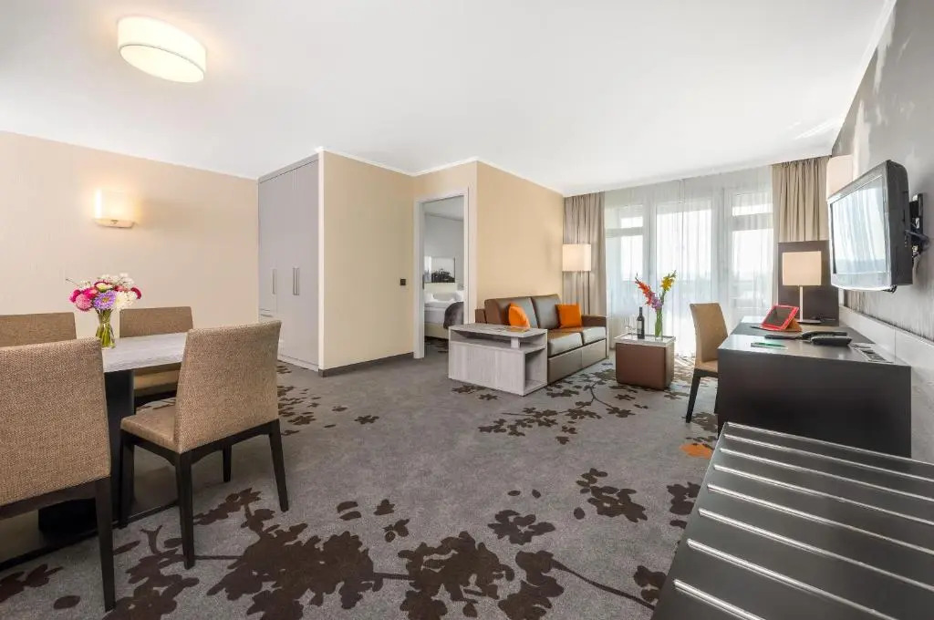 MASEVEN Stuttgart SI Centrum ehem SI-SUITES