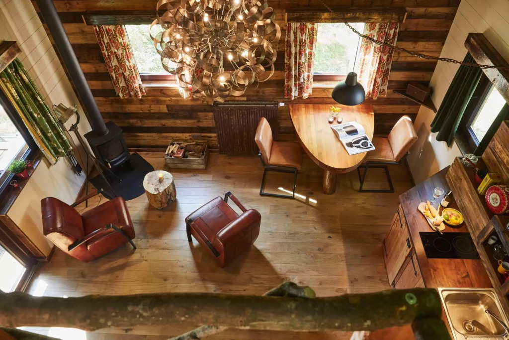 Chalet Mont Juru - Rust, Romantiek & Ruimte voor 2 Volwassenen op privé domein