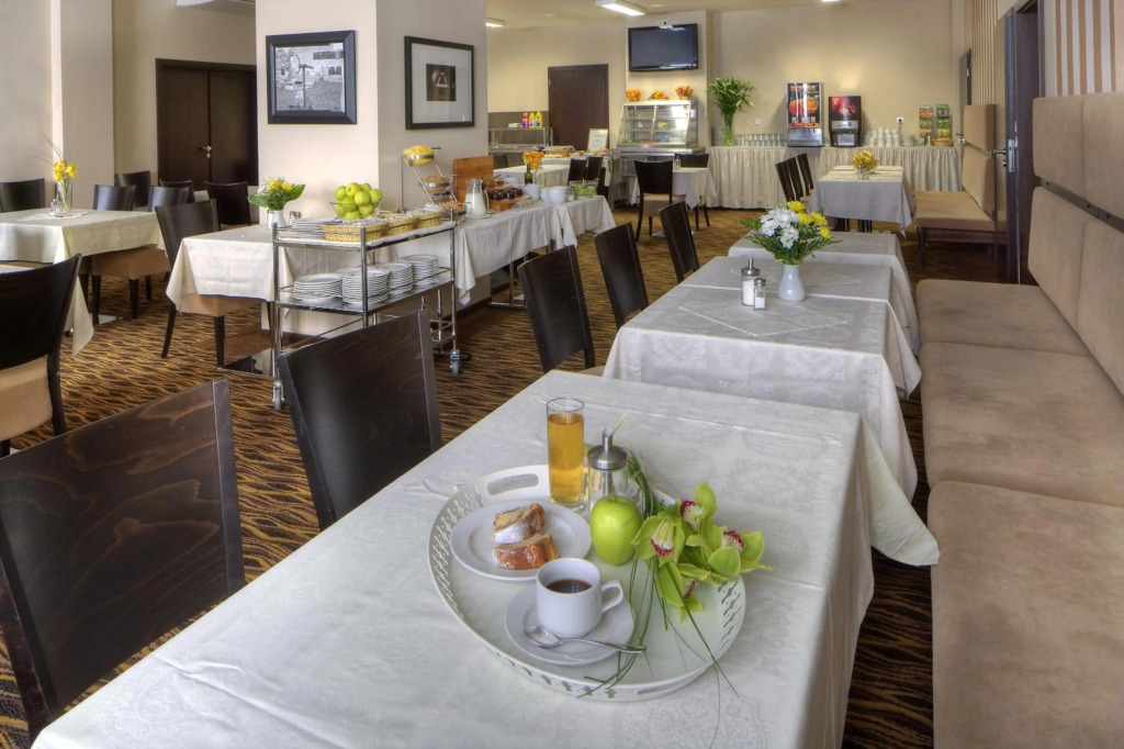1.Republic Hotel