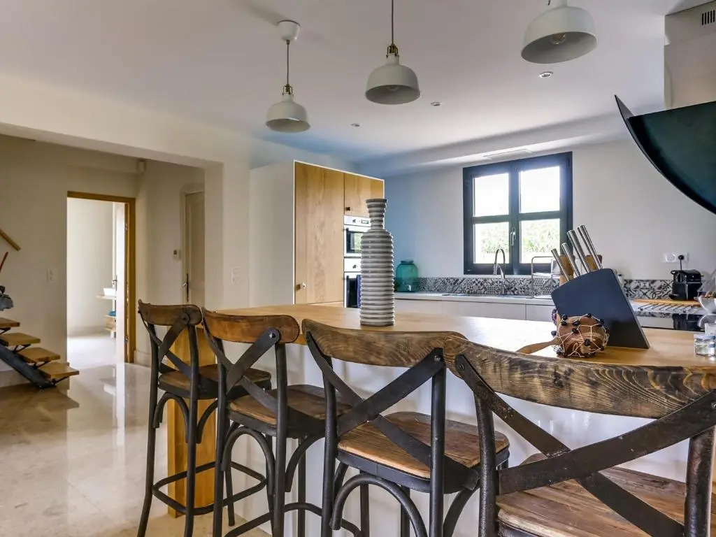 Maison Arles, 6 pièces, 8 personnes - FR-1-599-6