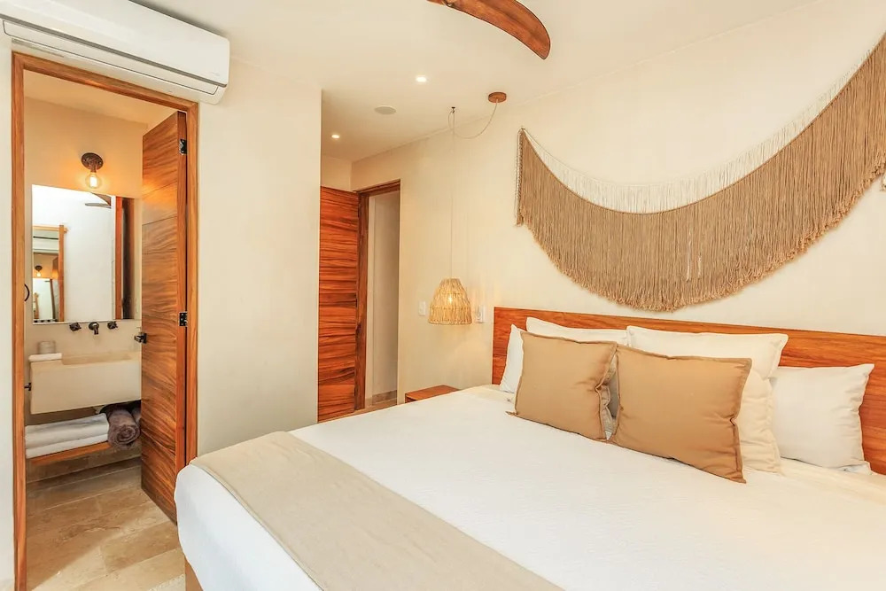 Luxury Stay with Private Pool Just Minutes to Beach Hotspots by Stella Rentals