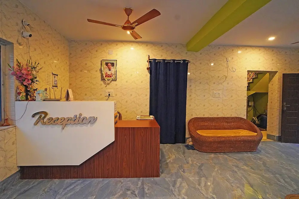 Resort Neel Nirjan !! Best Family Couple friendly family Resort