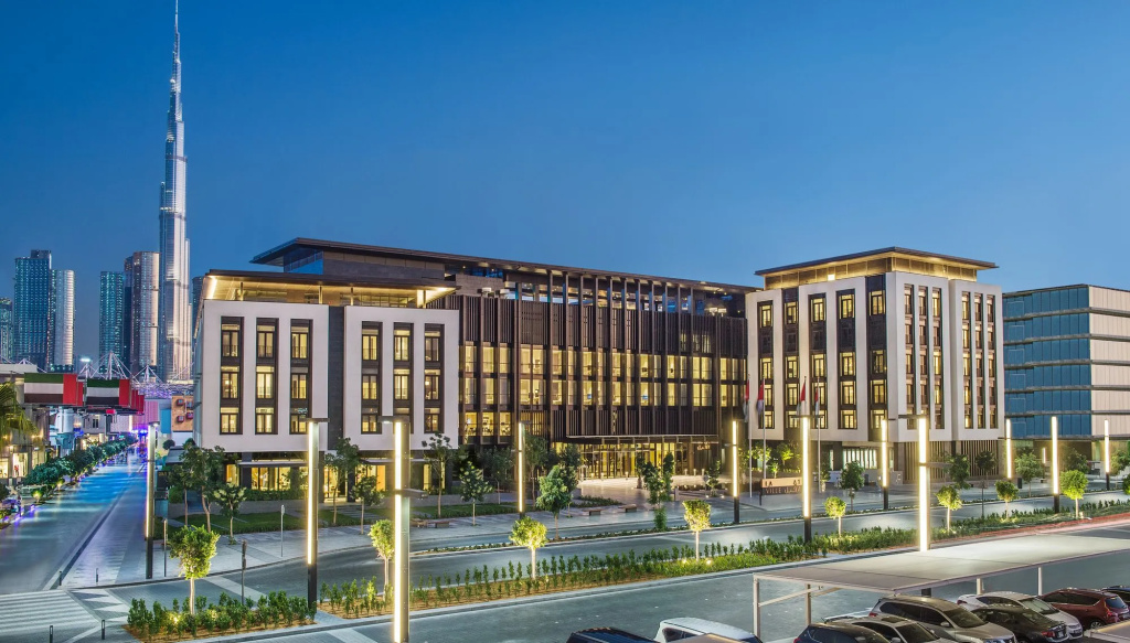 La Ville Hotel & Suites CITY WALK Dubai, Autograph Collection