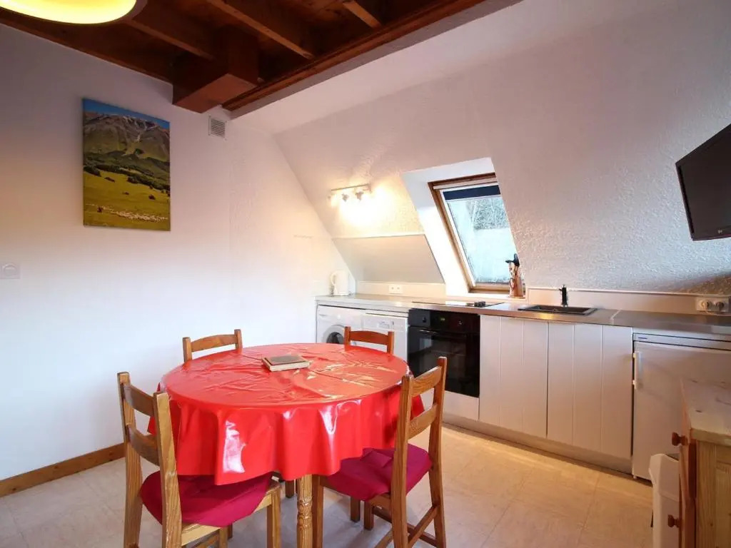 Appartement Mont-Dore, 3 pièces, 5 personnes - FR-1-608-72