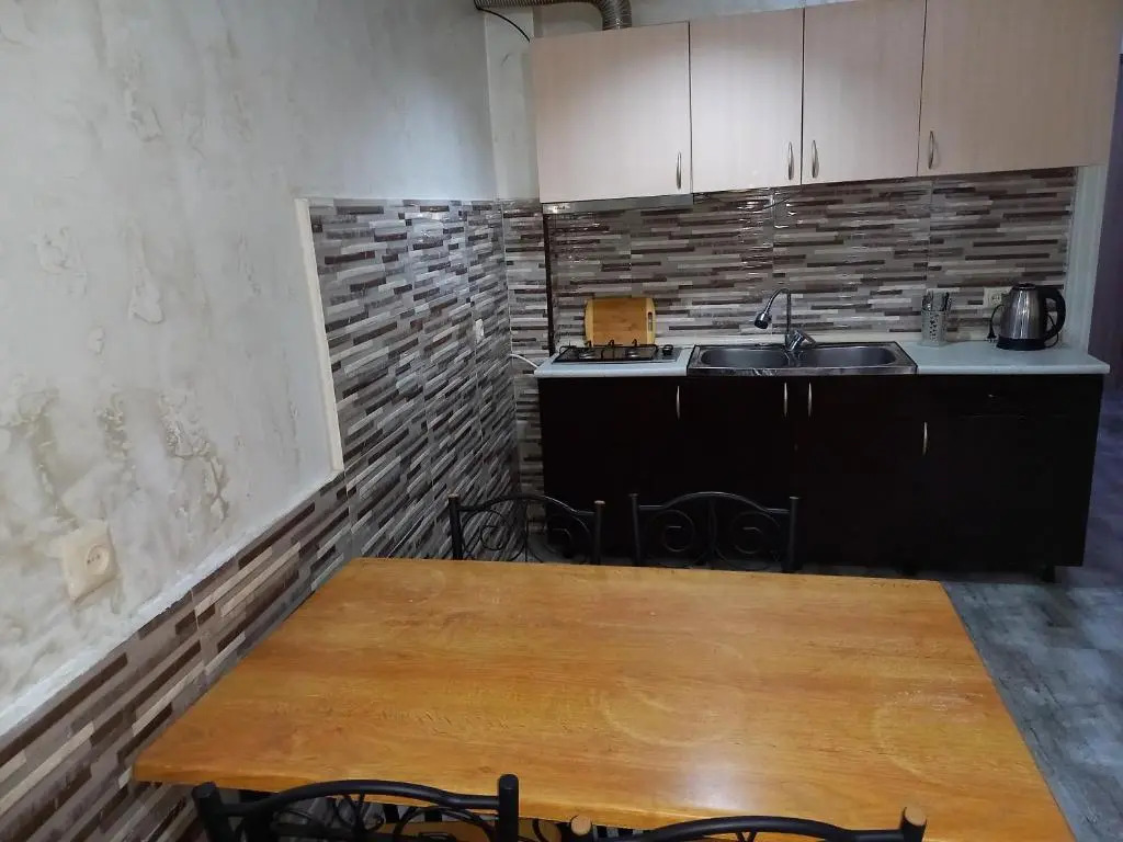 Shota Apartment