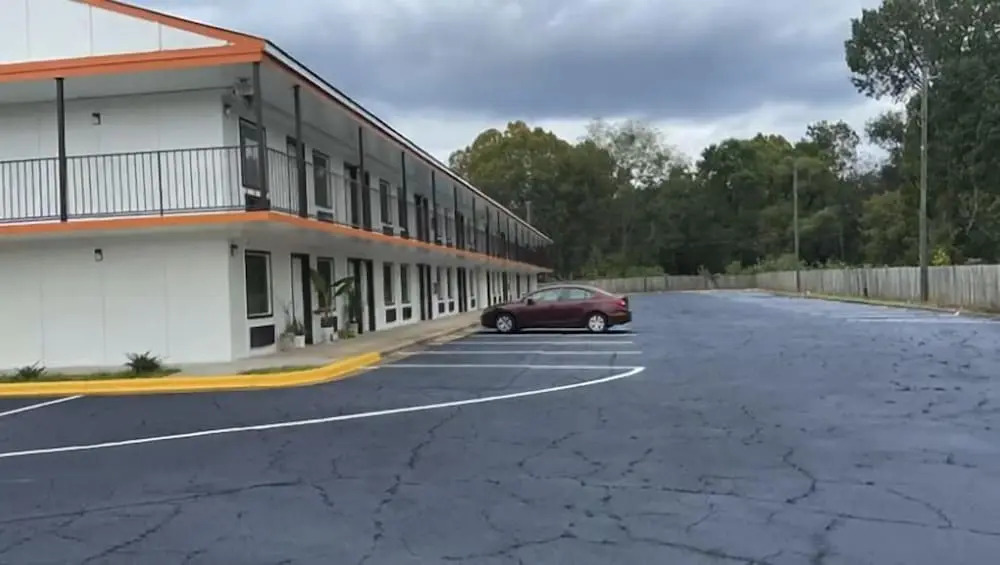 Luxury Inn