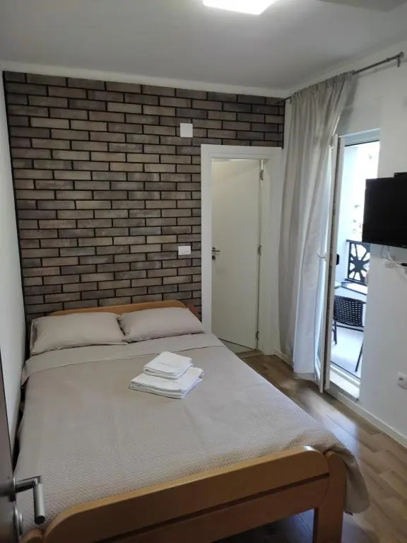 Apartman 25