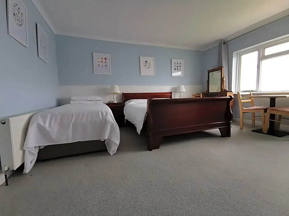 Horizon View Lodge Bed and Breakfast Glanleam Road Knightstown Valentia Island County Kerry V23 W447 Ireland