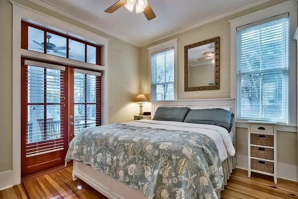 Sandy Bottoms 4 Bedroom Holiday Home by Five Star Properties