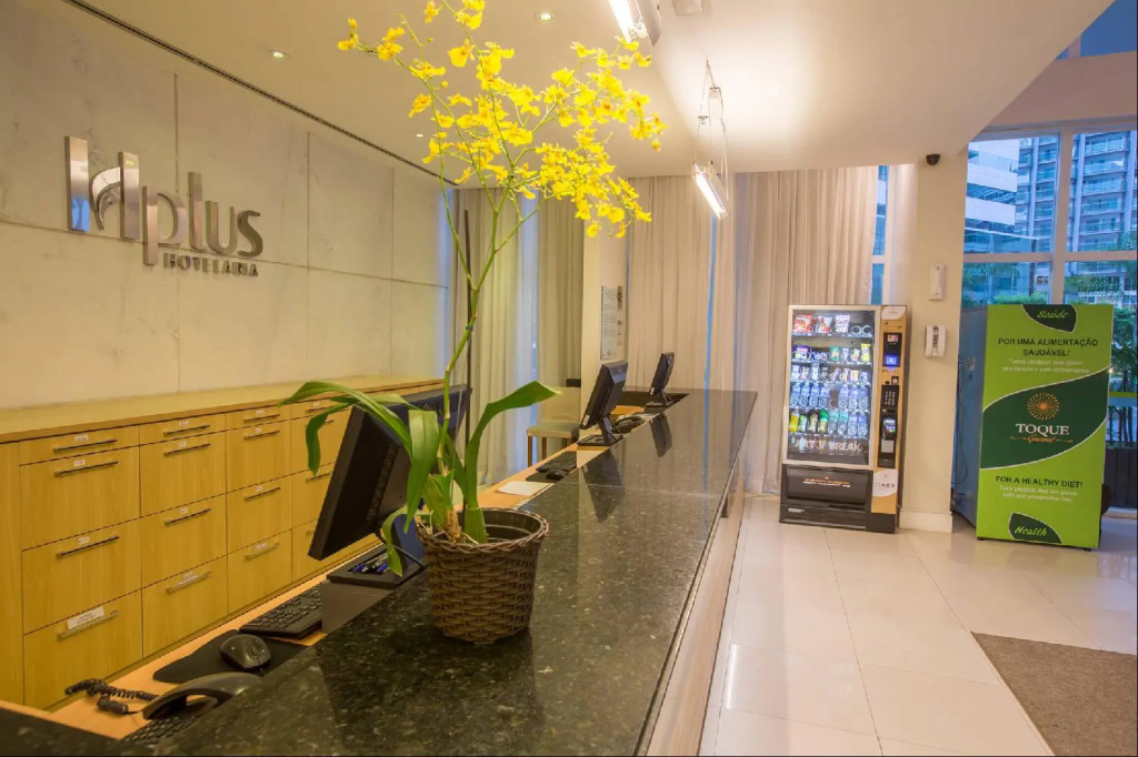 Saint Moritz Hplus Express