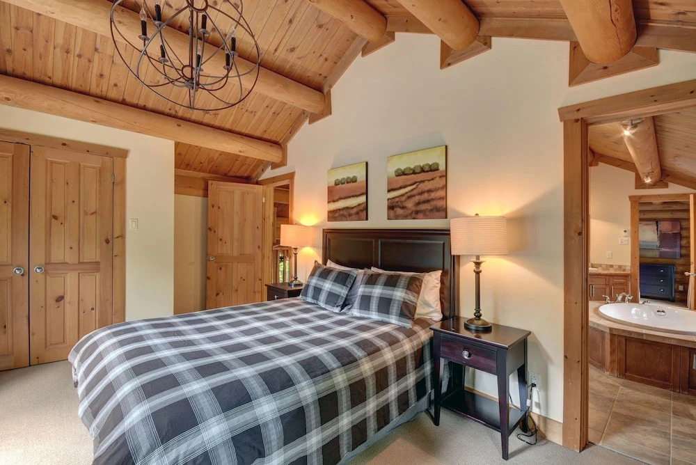 Chalet Cherokee