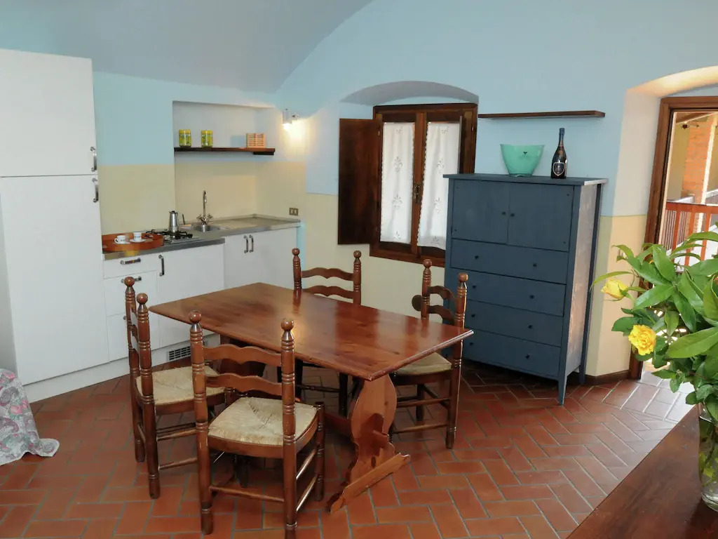 Apartment in the Franciacorta, with private balcony and shared swimming pool