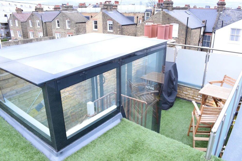Retro 2 Bedroom Flat in Clapham