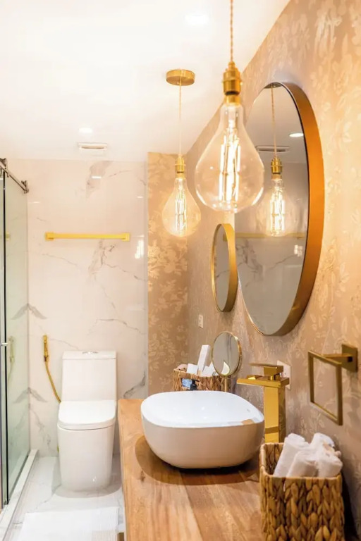 Berthas Collection By EM Hotels
