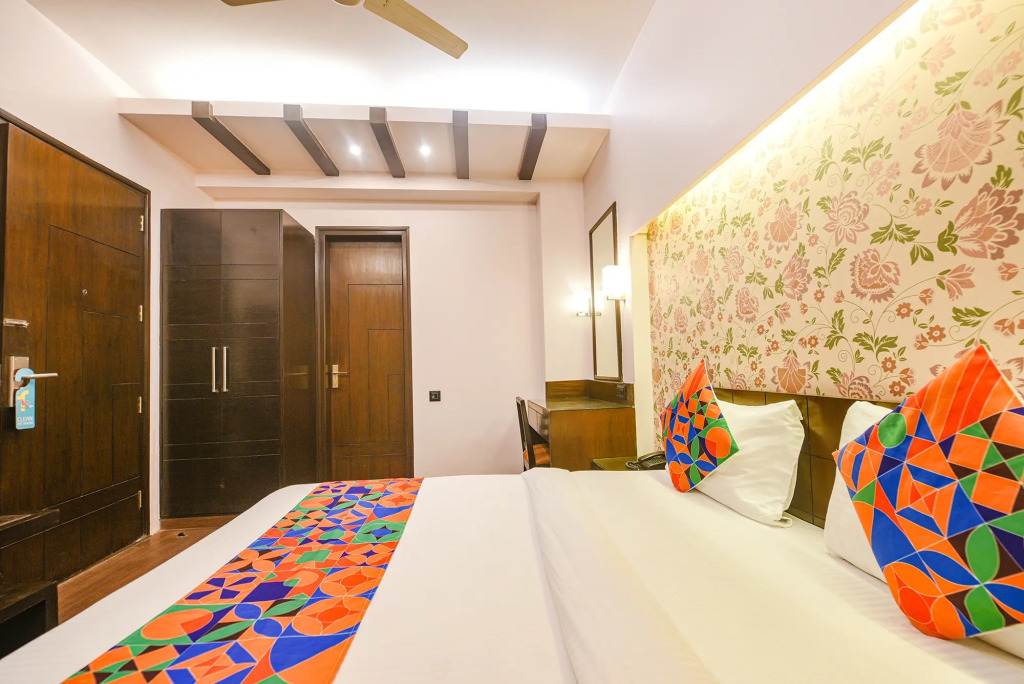 FabHotel Prime Aashraye