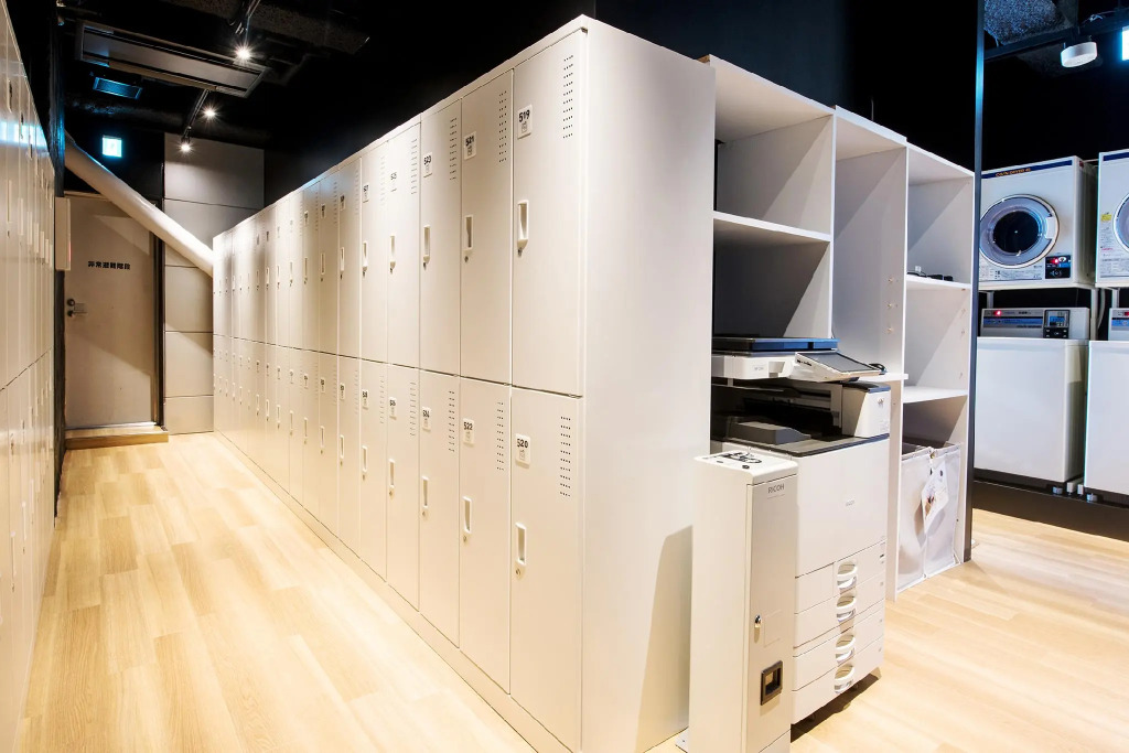 Capsule Hotel Transit Shinjuku