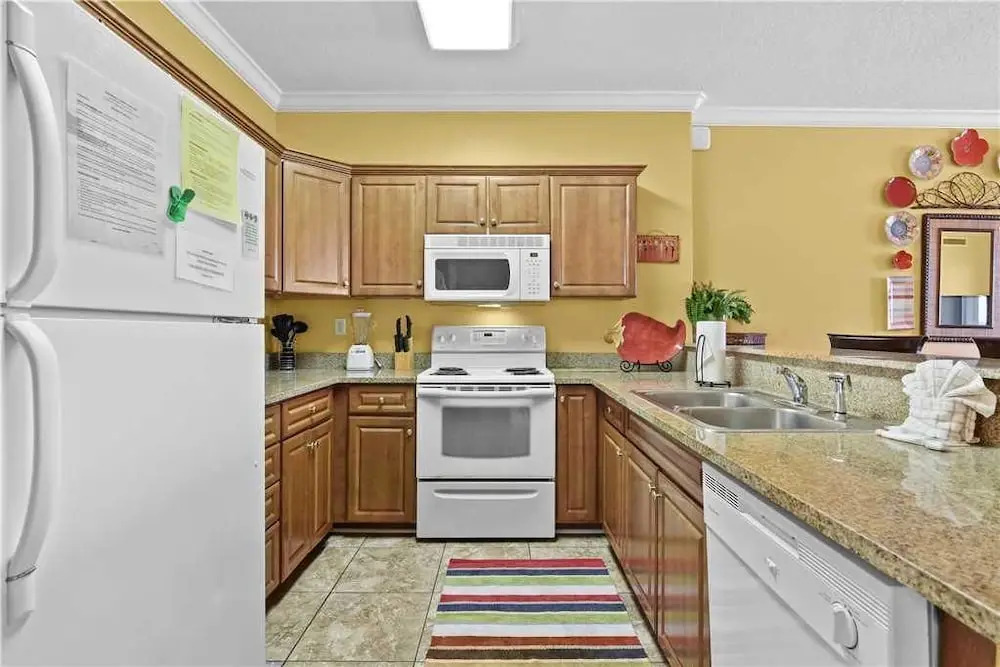 Twin Palms 401 - Two Bedroom Condo