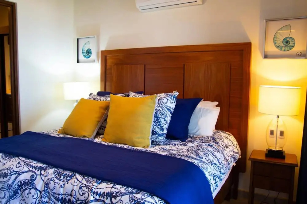 Sol Pacifíco Cerritos 302A 2 Bed by Casago
