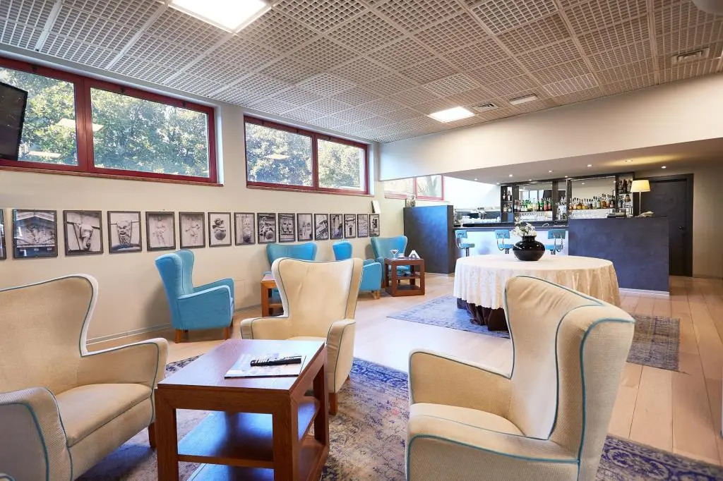 Ferretti MajesticHouse