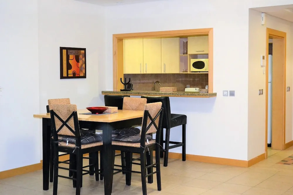 Entire 1 Bedroom Apartment in the Prestigious Palk Jumeirah - NBT