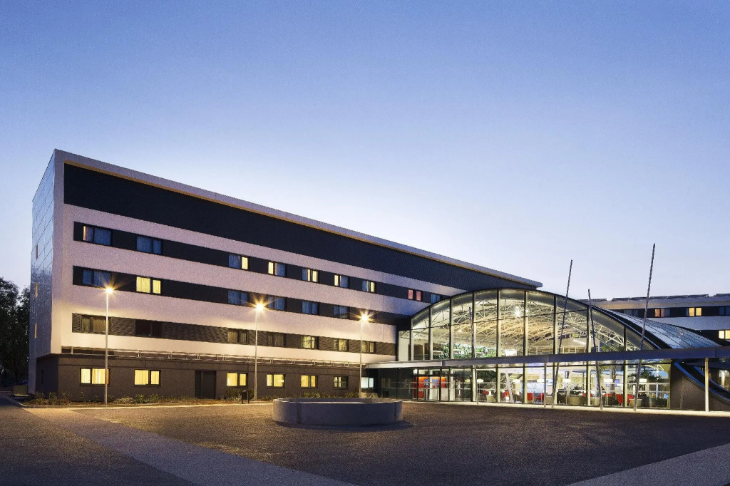 Oceania Paris Roissy CDG