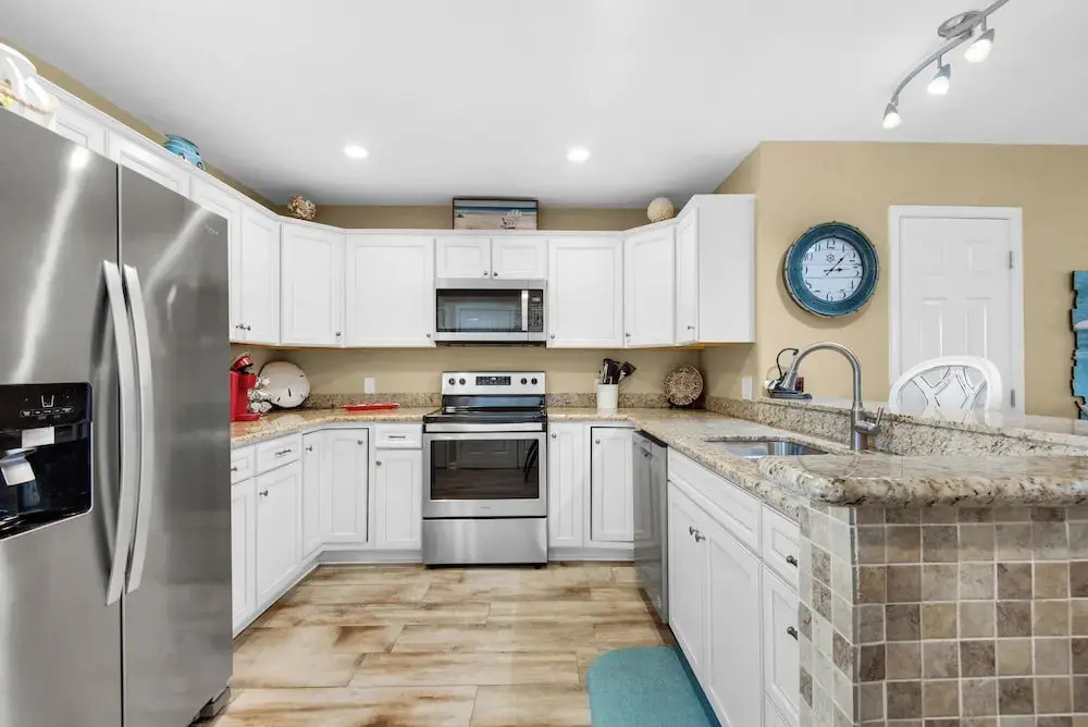 Woodland Shores 37: Steps to Beach, 2 Pools + Free Attraction Tickets!