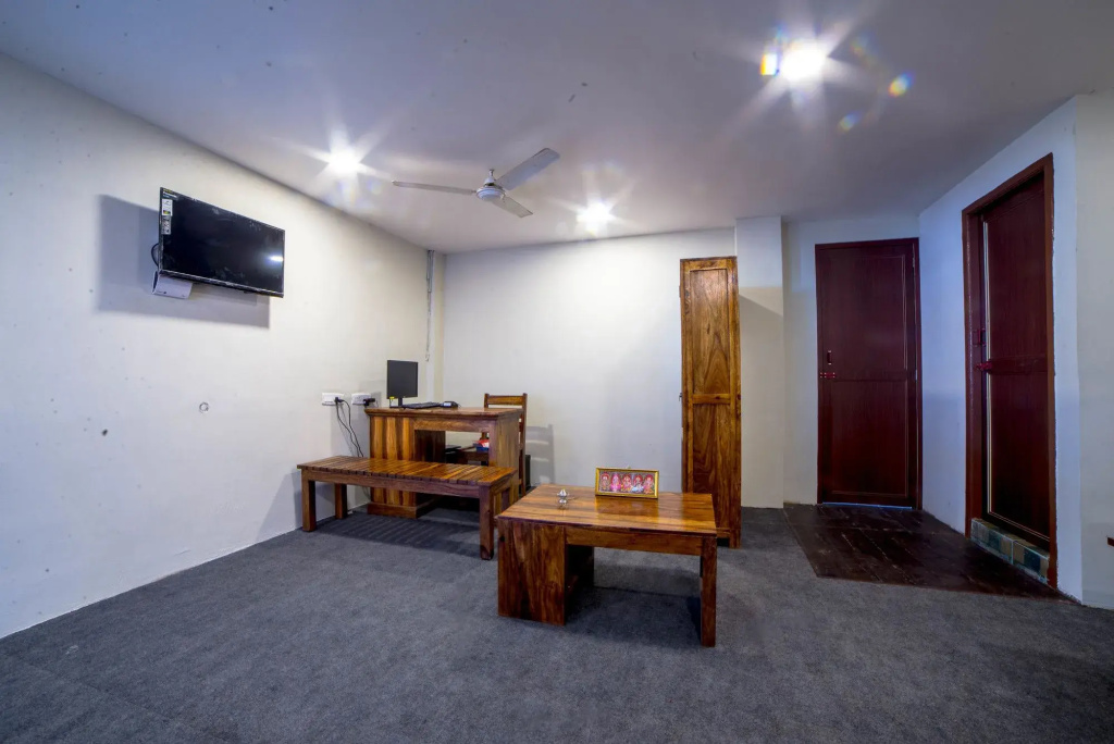 Jeyanthilal Apartment by OYO Rooms
