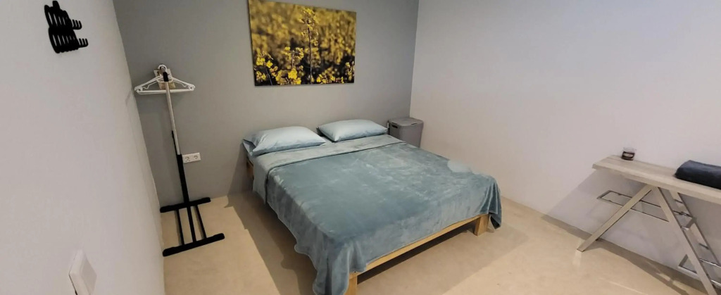 Sunny Hill Apartment