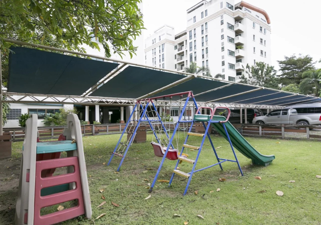 Lasalle Suites Hotel & Residence