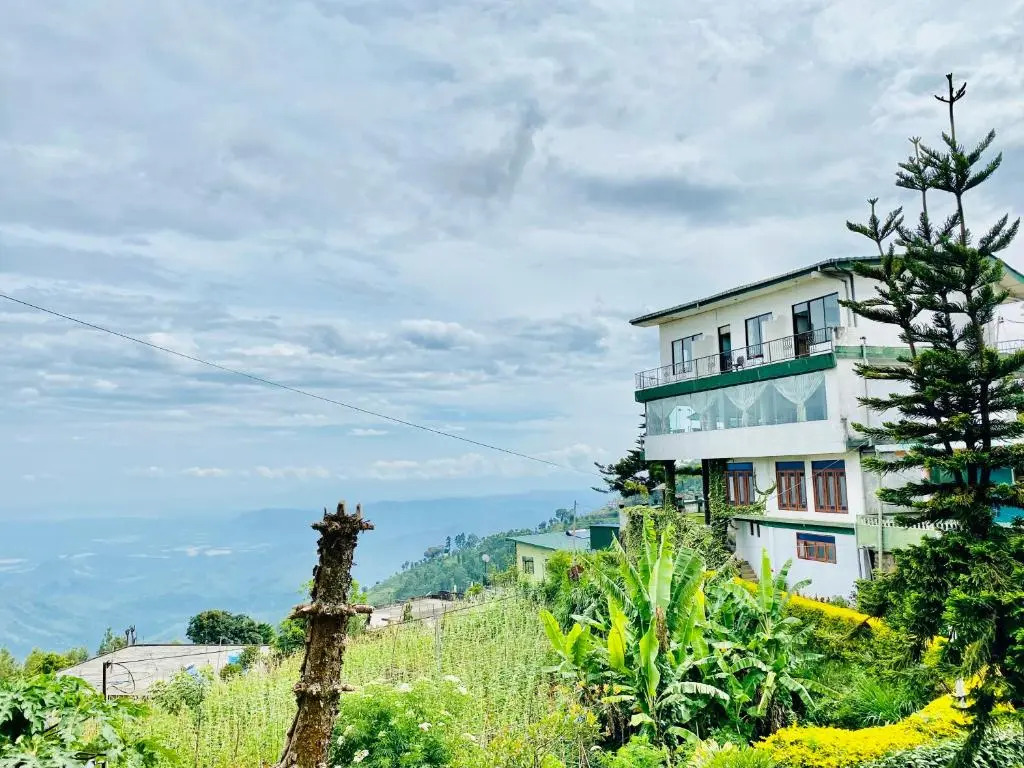 sri lak residence