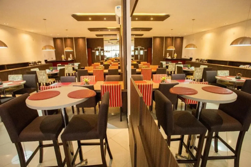 Carlton Plaza Torre