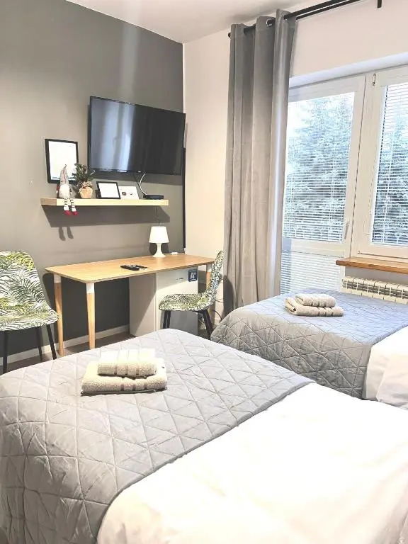 Pokoje i Apartamenty Willa Bielany