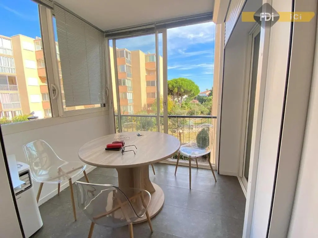 Comme a la Maison!!A 5 Min a Pied Plage,Pkg Prive