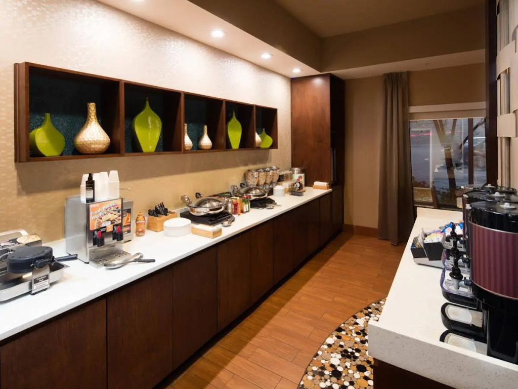 Holiday Inn & Suites Bothell an IHG Hotel