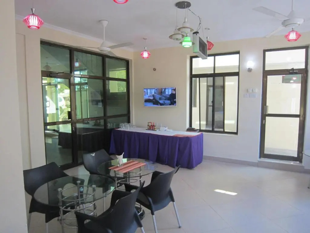 FQ Village Hotel