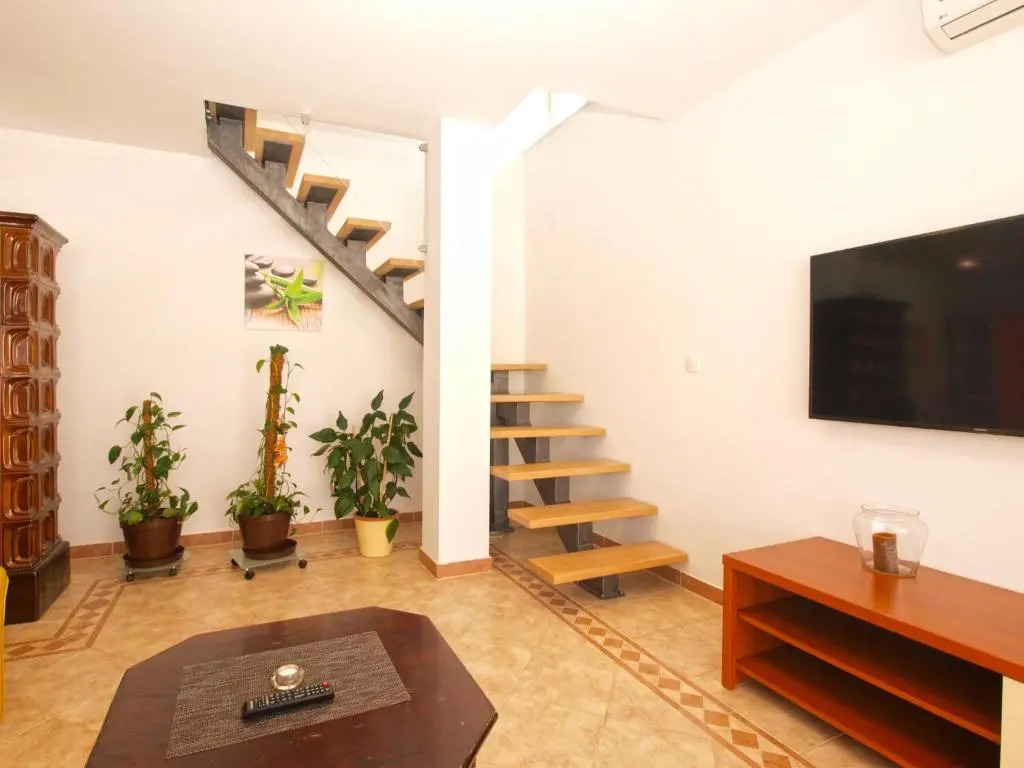 House Surida 1678