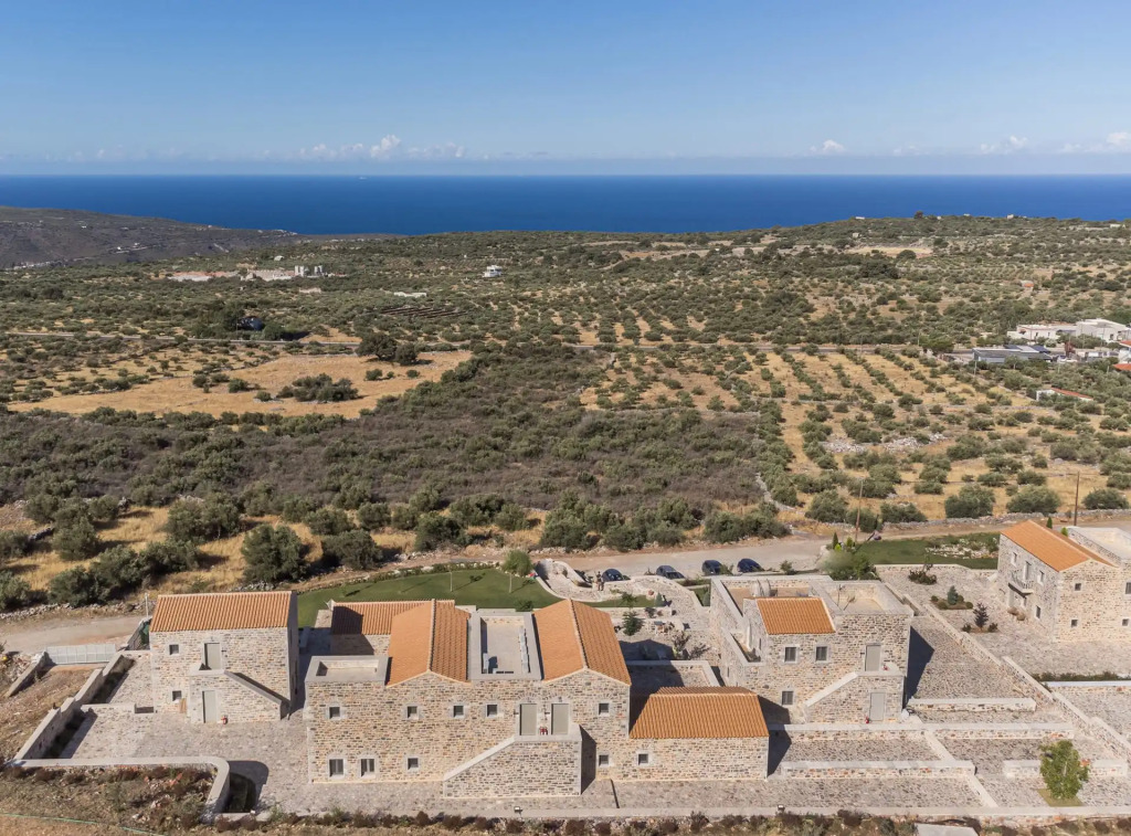 Salvia Areopolis All Suite Hotel