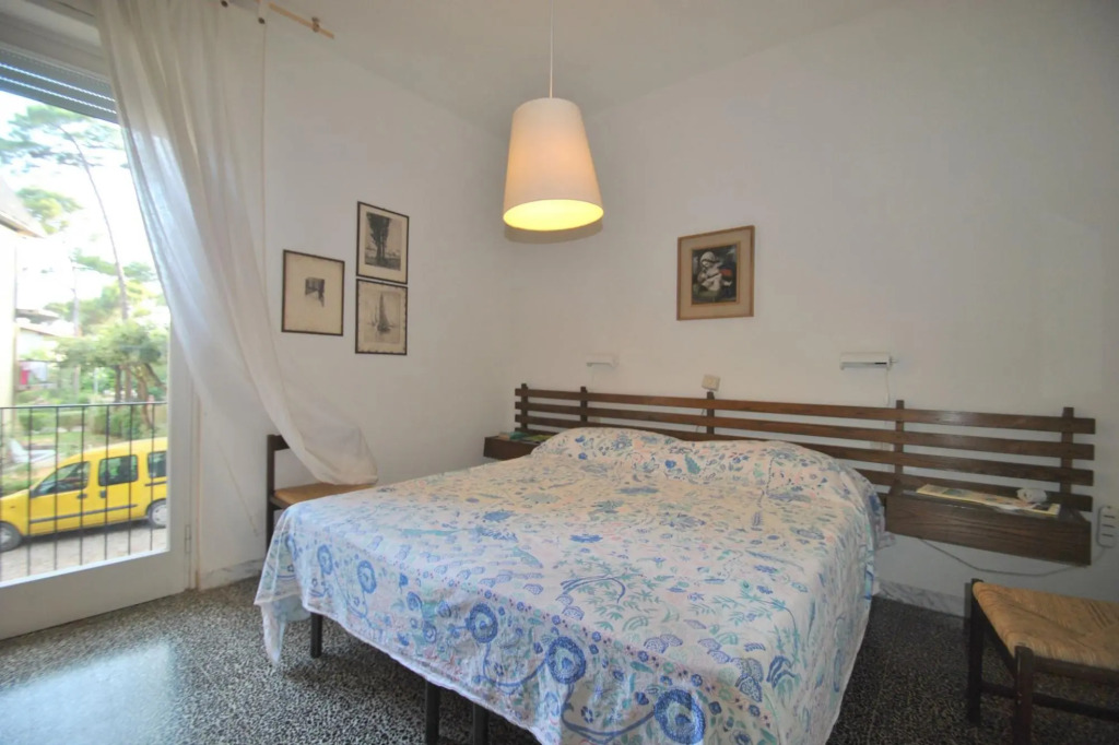 In vacation residence , 40 mt from the sea, apartment for 4-6 people, on the mezzanine floor with a-Villa Marina - Trilo Rosa