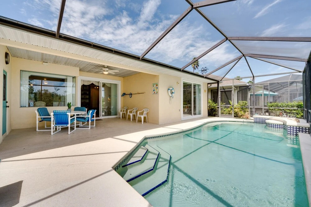 Kissimmee Home w/ Pool + Pond View, 5 Mi to Disney