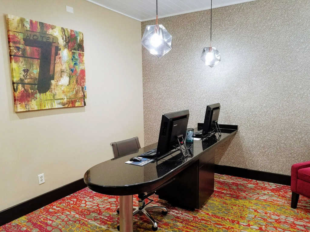 Homewood Suites by Hilton- Longview