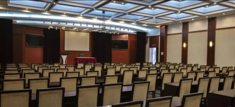 Xincheng Hotel