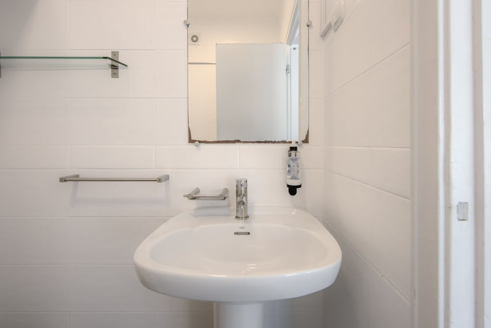 Arroios Central Apartment by Homing