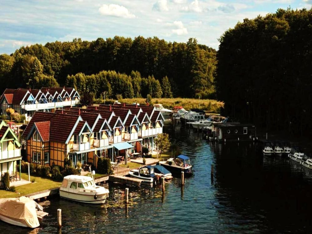 Sunday Resort Hafendorf 2 Bedroom Apartment