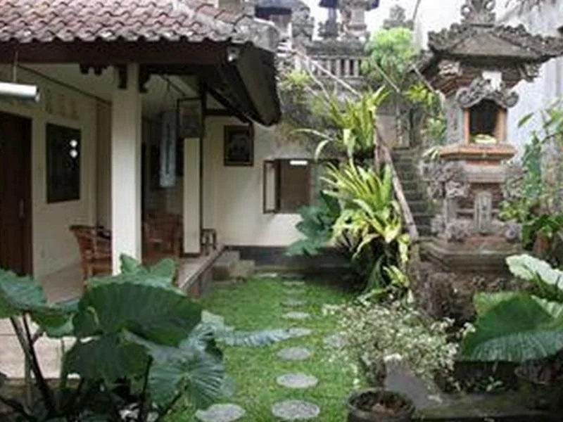 Sadguna Homestay