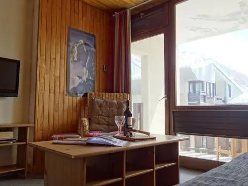 Apartment Le 2100 A et B.1
