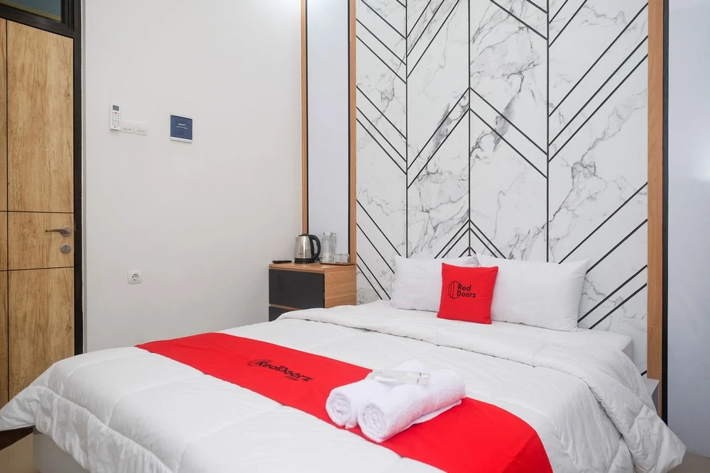 RedDoorz at Tasneem Puspowarno Semarang